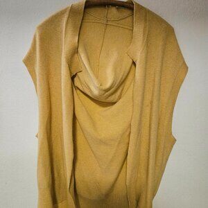 Vintage Vera Wang Mustard Yellow sleeveless sweater